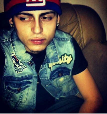 I hate it when I forget to turn my swag off at night and I wake up covered in bitches. Follow my Trend and ill do the same! Instagram @Exclusive_Trendsetters