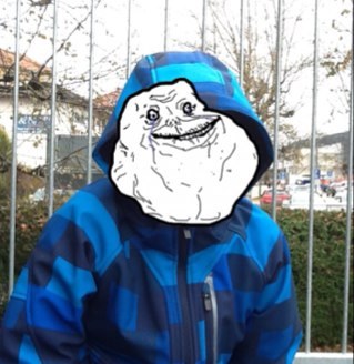 Avant j'avais Facebook.... Mais ça, c'étais avant :p Si tu follow pas @Un_Insomniaque_ T'as raté ta vie ! (: