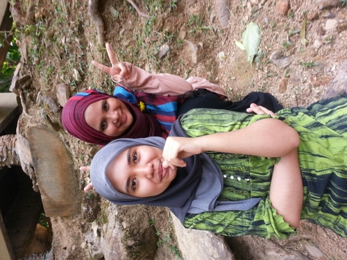 A student, daughter, sister, cik atin *i didn't plan it, but you are the best thing that happen in mylife*