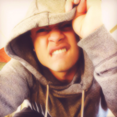 fredo loves oreos. oreos love fredo. fredo and oreos are in love. they'll get married soon, yeah. lol | #believetour on 23rd march 2013 ♡ I hope I'll meet him ♡