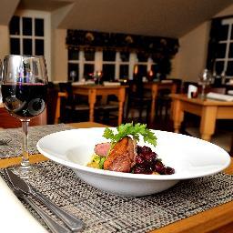 WhiteHorseHerts's profile picture. Modern yet traditional Village Local and destination pub and kitchen serving the best Gastro food in Welwyn!