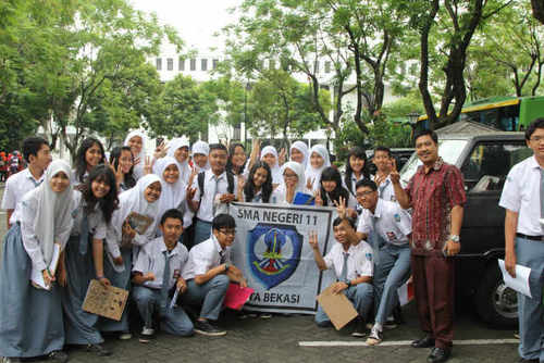 tripleXclass's profile picture. Salam Super! Semangat-Semangat GO GO GO! Saya hrs pintar,Saya hrs Sukses,Saya hrs jd Org baik- 'Bu Nani♥'