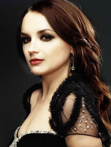 [V] by @twihards_twiga• Aro♥• Mom of volturi• #TSTifamily #Volturicoven #Sulpiciaroforever♡#KeluargaVolturis♣•