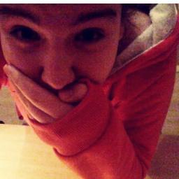 Directioner,Mixer,Sheerio ♥.  follow me I follow back ;)