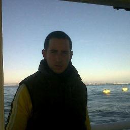 Técnico en operaciones de cultivo acuícola. Enamorado del mar y apasionado de la pesca. La vida se vive para reír y ser feliz!