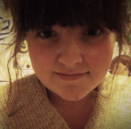 Im so lucky to have the same last name as the gorgeous louis tomlinson :') yayayayay XXXXX lovee itttt XXXXX