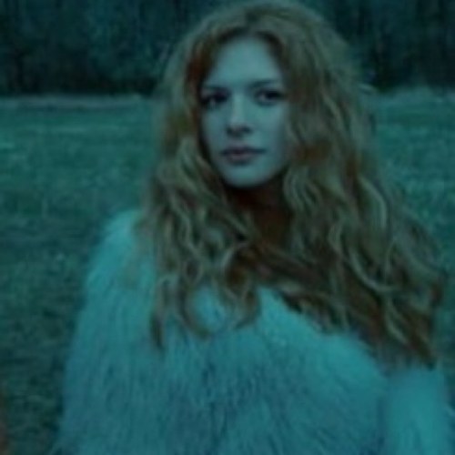 James is better than anybody, but I lost him because of those Cullen freaks. 

|+18.| Bi.| Looking for my James.| Twilight RP.|