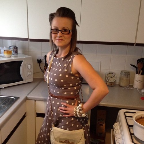 lynda1707's profile picture. 'Yummy mummy' to 2 beautiful children. So blessed!