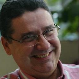 Errar é Umano! Percistir no erro é burrisse. Por isso, não SEJE burro
'
(Esse perfil Çátira que BRINCA com as variações da Língua Portuguêza)