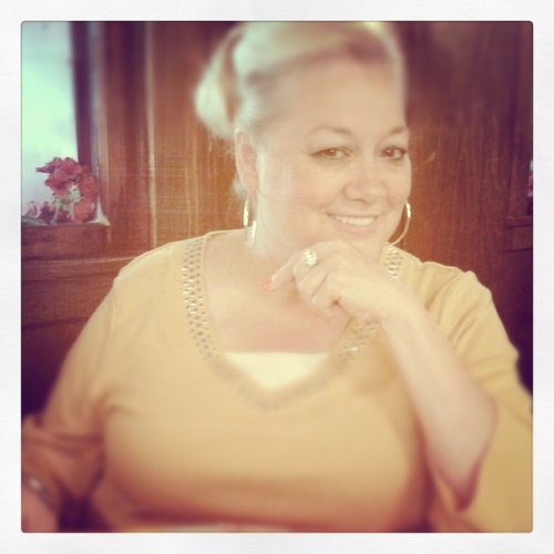 kbourlandoe's profile picture. Word geek; bibliophile; music afficionado;God-adorer;teach English to the high school masses.