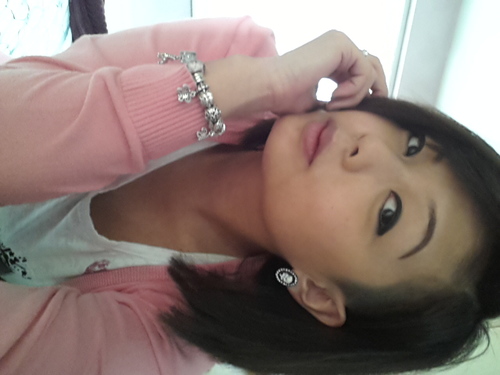 MyNganH's profile picture. Cool story bro