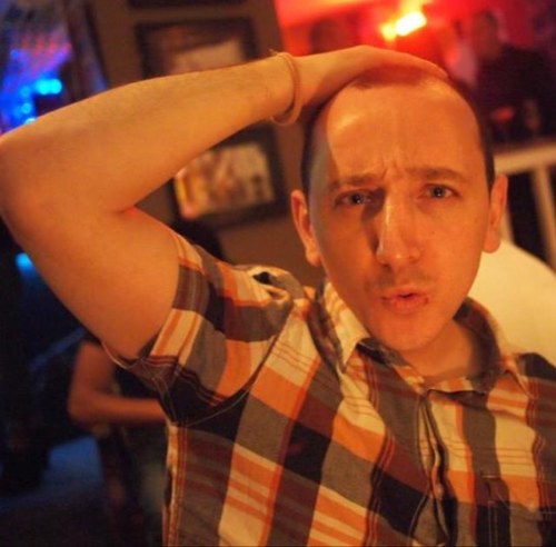 New comedian trying to break the stereotype of a Jewish hand puppet