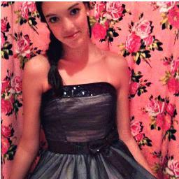 AnitatheAnita's profile picture. ☪✝☯∆☮✦∞✝☾
Skating is my life.∞
I believe in Unicorns.
I like food.
Im hard to love and love too hard.