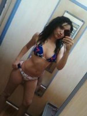 pensivemuppet12's profile picture. 