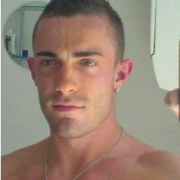 Soy un man normal y bien, no soy el Niño Rata...

Boy from the United Departments of the Great Saentandair