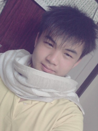 aunzee555's profile picture. 