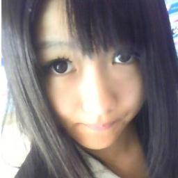 面白つぶやきはじめました(^_^)
30分に1度つぶやくからよろしくね～♪