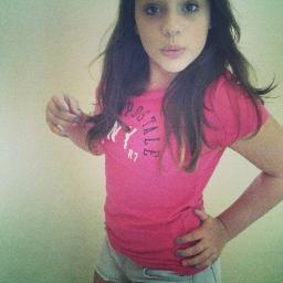 Eles querem que você se sinta mal, pois assim eles se sentem bem. Bj me liga apksoaksoka
http://t.co/B3H1VGp0