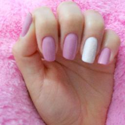 Blog com dicas de beleza, somos Brasileiras, apaixonadas por unhas, moda, cabelos, maquiagem, saúde e promoções. http://t.co/pV4iS7p7