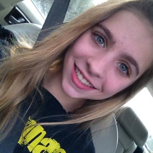 evec34's profile picture. 