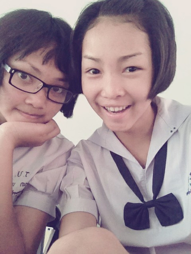 หวัดดี ฮ้ะ! มะปราง :3... ฟอลโล มาหน่อยน๊าา $$ 
T ... เล่น ทวิต  ไม่เป็นเท่าไหร่น่ะ ...T
[ ส่วนใหญ่ ออนเฟส @ มาได้นะ // MPprang ]