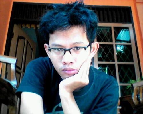 Jangan pernah berharap lebih...