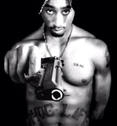 SeniorSnitch's profile picture. Just snitching on all these assassins. Take it or leave it im putting it out there. Feel free to tell me where someone is ill tell EVERYONE! #TeamSnitch