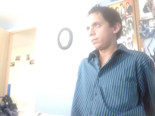 Tengo dos metas cada dia... la primera sonreir y la segunda hacer sonreir al resto...