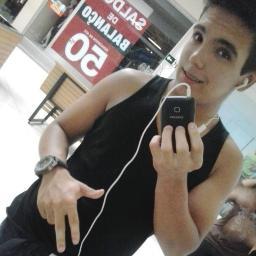 oooi , sou só da minha best e de mais ngm , 2bj:* bi - @AnnaJuliiaaa_  ,  #VagabundãoDlç dá  @_GeovanaJeda  & 
 #Brizado daá @LuanaBarberato_
