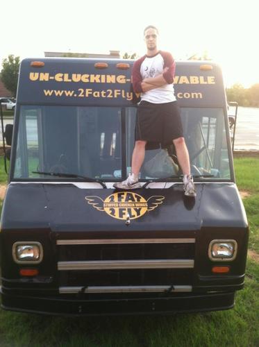 seannny2fly's profile picture. #2fat2fly #Jeeplife #owntv #own #colakids #stuffedwings