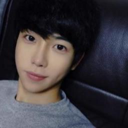 hello. I'm Ji-sun. This is my new twitter for polish friends. Bye ;D