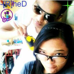 I'm a simple who hides a thousand feelings behind the happiest smile. :'))