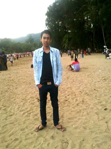 Love can change the world seemed like paradise and transform life into a beautiful garden, so believe me you will lack