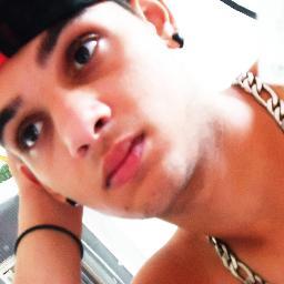 tuh_22's profile picture. Dominar-se a si próprio é uma vitória maior do que vencer a milhares em uma batalha. - Sakyamuni