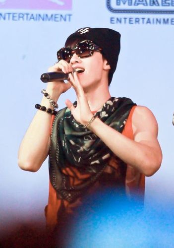 ฉันเป็นเอลฟ์ ฉันรักเอสเจ ฉันเมนน้องหอกแจ ฉันรักครอบครัวเอลฟ์
#แก๊งนี้นั่งรอซาเล้งของทึกมารับซื้อหัวใจเหมือนเดิมอีกสองปี.