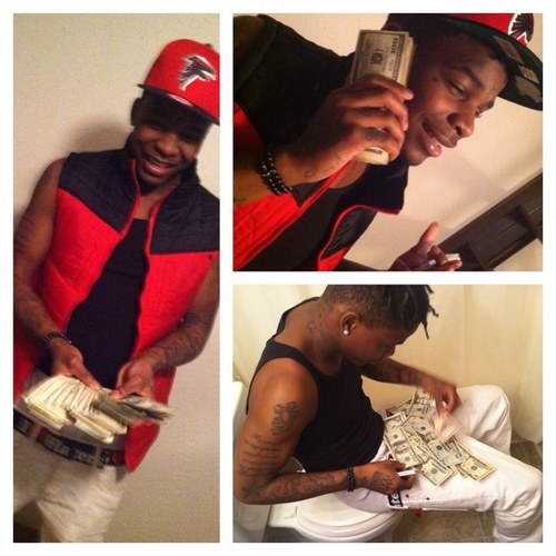 Official Page of RozayMontana #TeamSmashD@t. For Bookings/Features Contact 678-592-5932 Or Rozaymontana20194@gmail.com/ Follow My Nigga @RamBZ20194