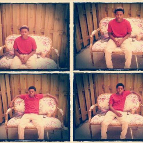 SAM_1235699's profile picture. 