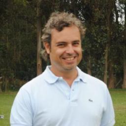 Twitter oficial del Presidente del Club Atlético Banfield - El club es de los Socios - Soy Contador, pero me hubiera gustado ser Juez. Garrafa es mi Dios.