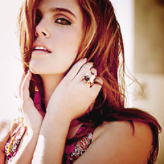 One of the bests sources of Zoey Deutch.