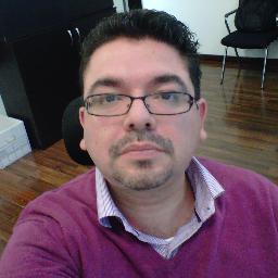 Project Manager - La vida solo te ofrece caminos, esta en tus manos y en tu corazón saber cual camino tomas.