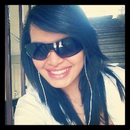 amistad, bailes , rumbas , chalequeos..!! 
viviendo la vida como se pueda al maximo..!! 
SIGUEME Y LO SABRAS..!! ;)