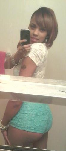 mother of 2...priorities 1st, bullshit last! follow me tho!!