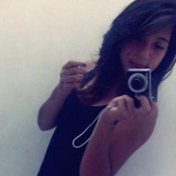 - ela é impossível, que novinHa terrível a quebrada sabe que ela é outro nível       ♫♫ ;)