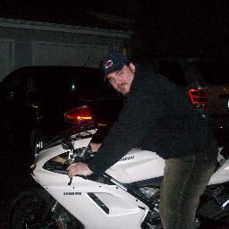 zathoraus's profile picture. 