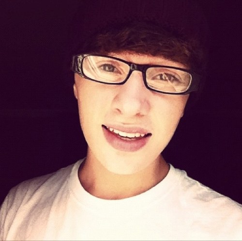 ThatSamGood's profile picture. Ponies And Unicorns bitch.