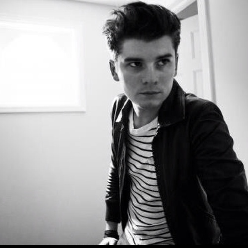 biIIiambeckett's profile picture. I'll keep you safe here with me.