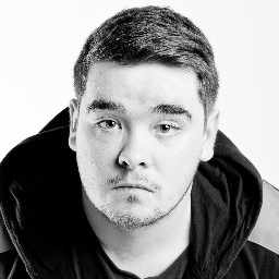 Studio based in Liverpool, we specialise in head shots and family portraits. Call us now on 07598 230 578 and book your session today!
