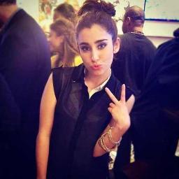 #Gay4DaUnicorn #TeamFifthHarmony #HoneyBooBoos @laurenjauregui @camilacabello97 @dinahjane97 and @NormaniKordei follow.
