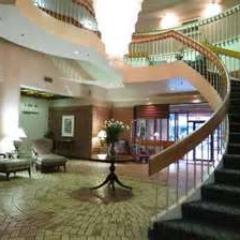 Now with 172 rooms and 1 jacuzzi suite we can accommodate the largest groups for events, festivals, weddings, or even the occasional casino patron.