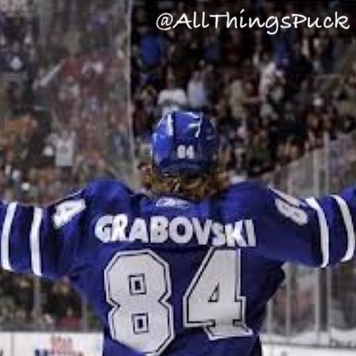 Follow me for some of the best hockey tweets around. #1 Leaf fan but all around puck lover, love every part of the game!